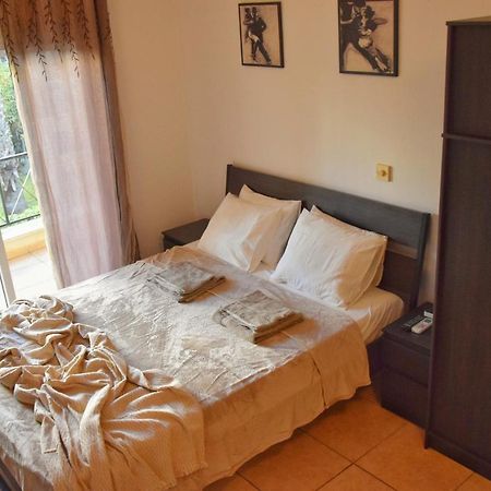 Raise Cosy Studio With Pool In Limassol Exterior foto